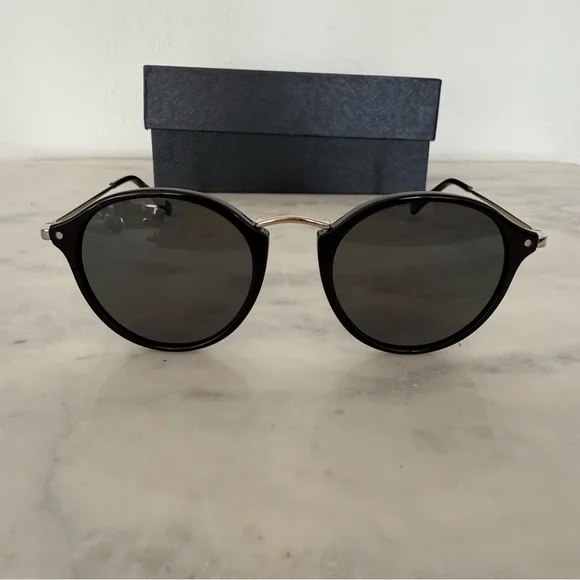 Quince Black Ryder Polarized Round Acetate Sunglasses - Picture 4 of 7